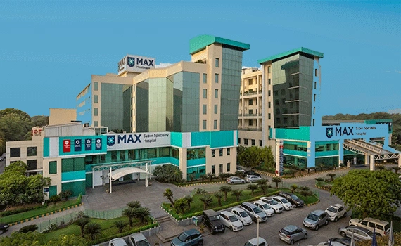 Max Saket - Multispecialty Hospital in Delhi